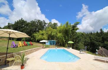 Gîte pour 4 Personnes dans Saint-Yrieix-la-Perche, Région de Limoges, Photo 1