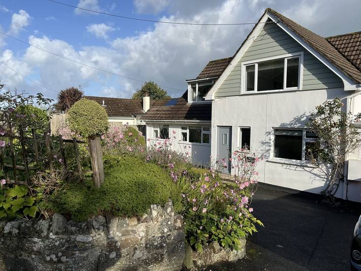 Gîte pour 10 personnes, avec jardin à Croyde