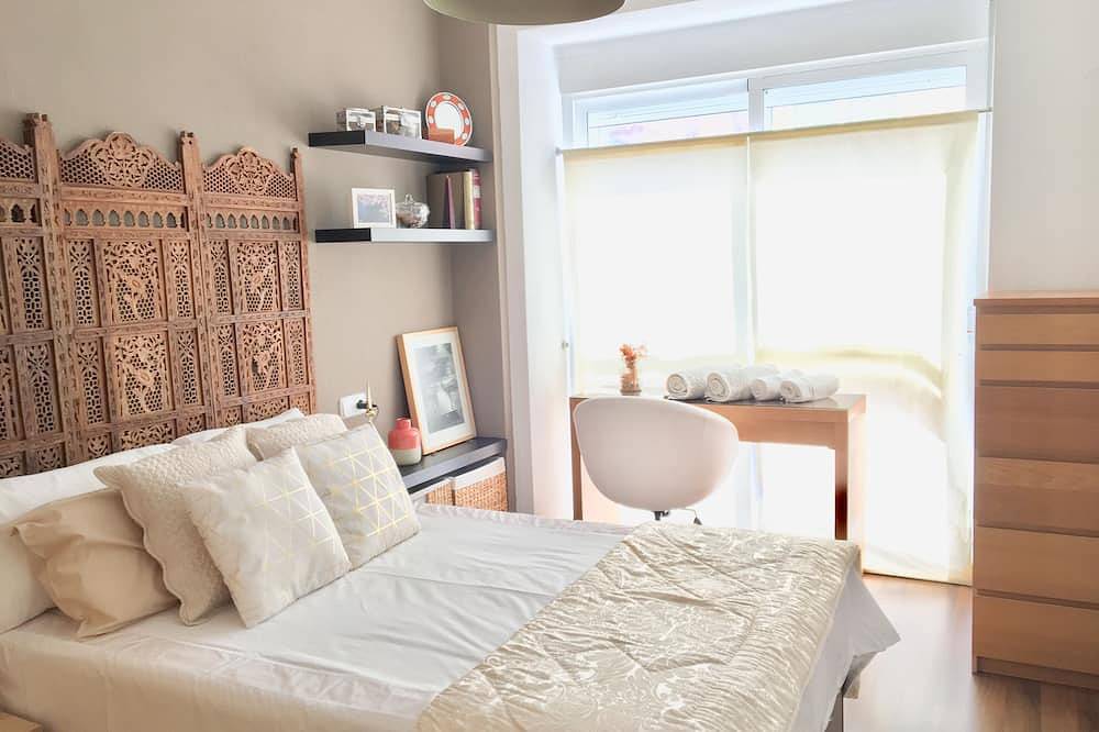 Appartamento intero, Attico Chiaro E Centrale Con Vista (Grande Terrazza) E Garage Nella Stessa Costruzione in Cartagena, Costa Calida