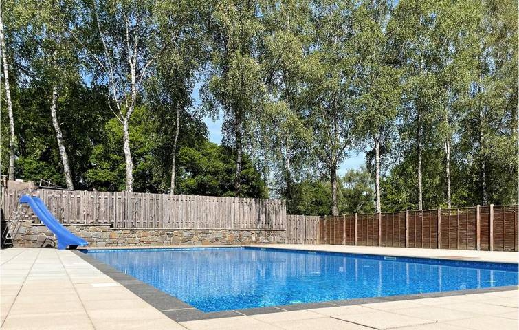Location de vacances pour 5 personnes, avec piscine et sauna à Esch-sur-Sûre