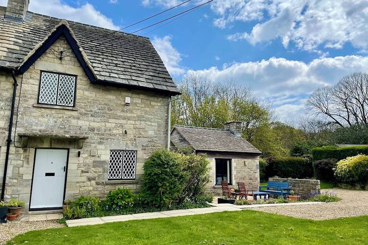 Cottage for 6 people, with Terrace and Garden in Studland