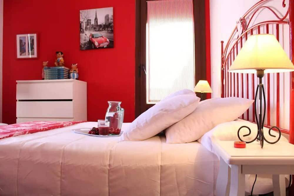 Casa Rural \"El Corralillo del Abuelo\" in La Lapa, Badajoz Province