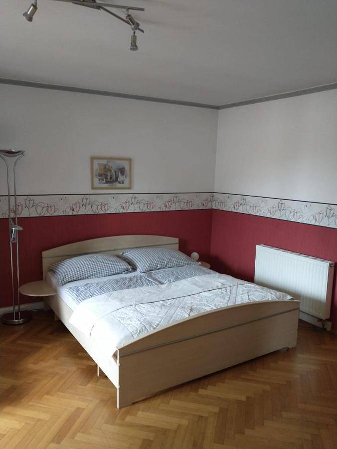 Ferienwohnung für 4 Personen, mit Garten und Ausblick