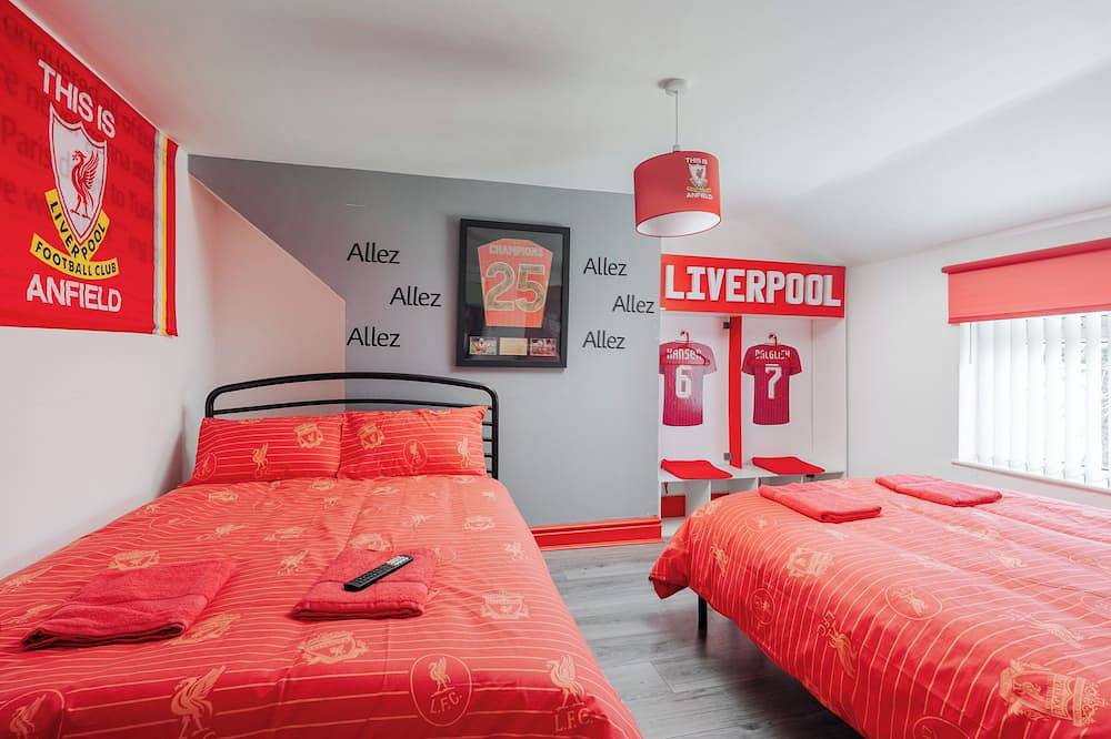 Peaceful 5-bedroom house in welcoming Liverpool neighborhood in Liverpool, Merseyside