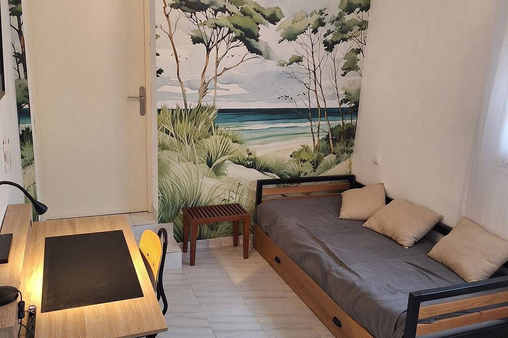 Ruhige Villa mit Pool, Meerblick, Boccia, Garten, Wlan, Parkplatz in Palau-saverdera, Oberampurien