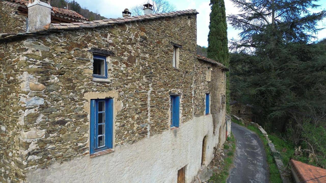 Double Room with Private Bathroom in Le Vigan, Parc national des Cévennes
