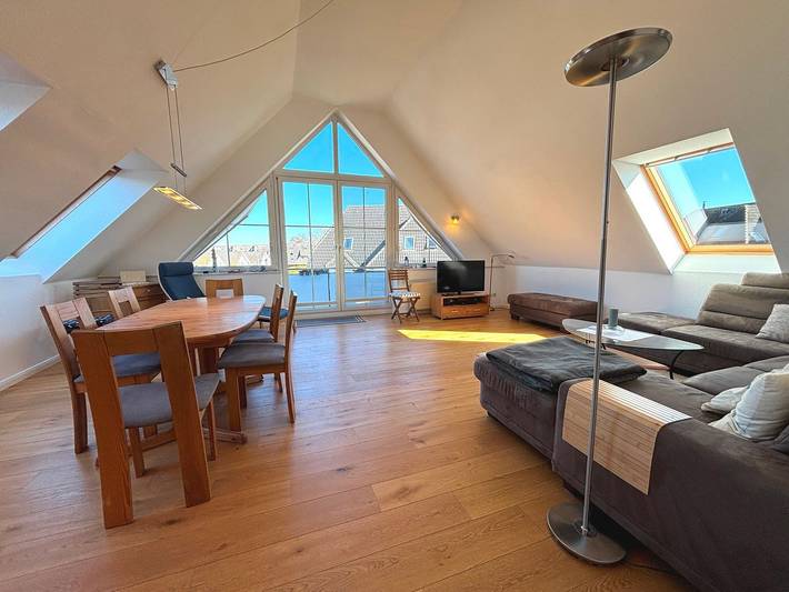 Ferienwohnung für 5 Personen, mit Balkon und Garten in Schönberger Strand, Südliche Ostseeküste