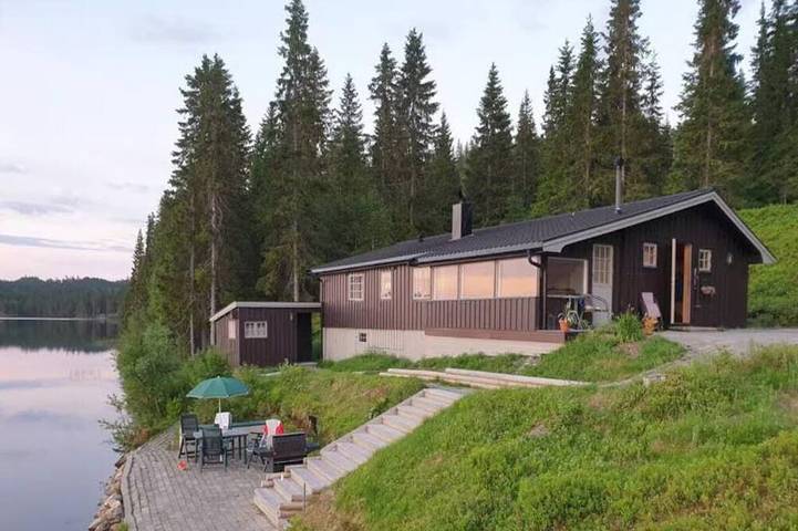 Ferienhaus für 10 Personen, mit Garten und Terrasse in Tröndelag