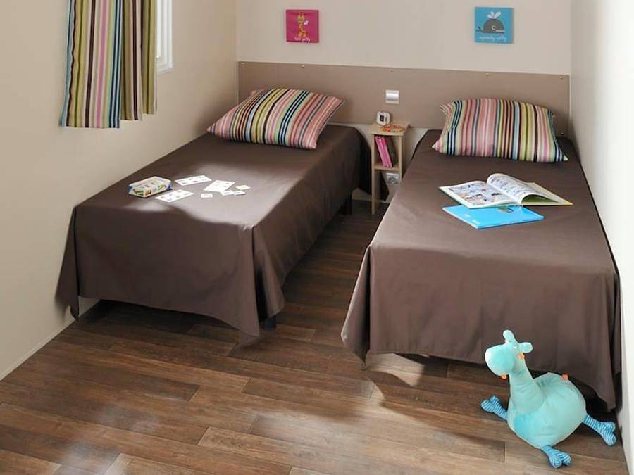 Camping Les 3 Cantons - Mobilheim 4 personen - Loggia in Saint-Antonin-Noble-Val, Quercy