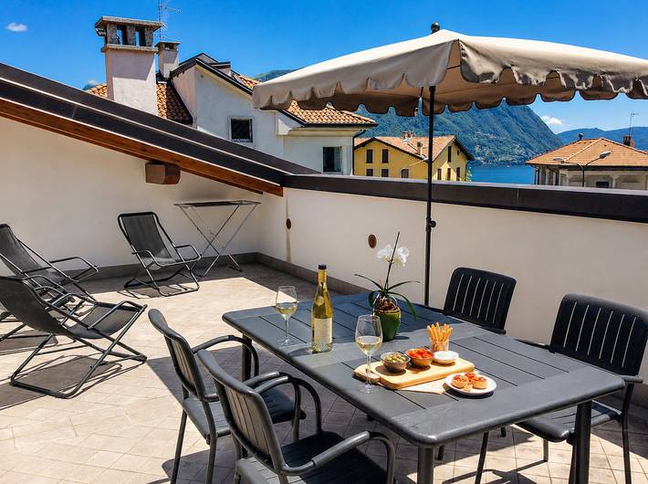Ferienwohnung für 4 Personen, mit Ausblick und Balkon sowie Seeblick in Comune di Verbania - 2