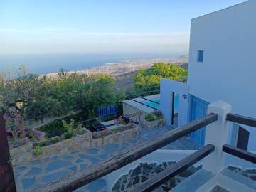 Casa rural para 4 personas, con piscina además de jardín y vistas en Fasnia