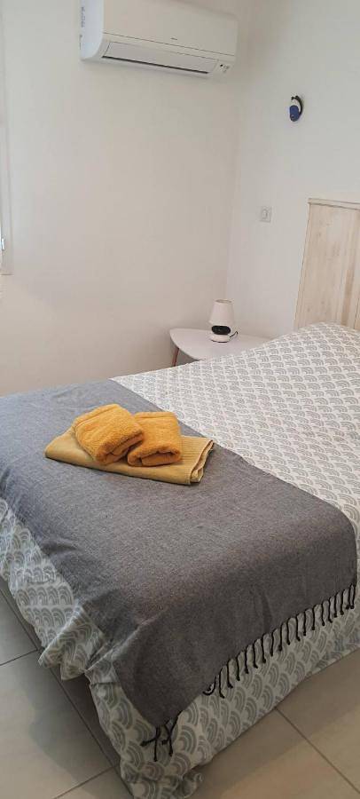 Maison d’hôte pour 3 personnes, avec Terrasse à Fuveau - 3