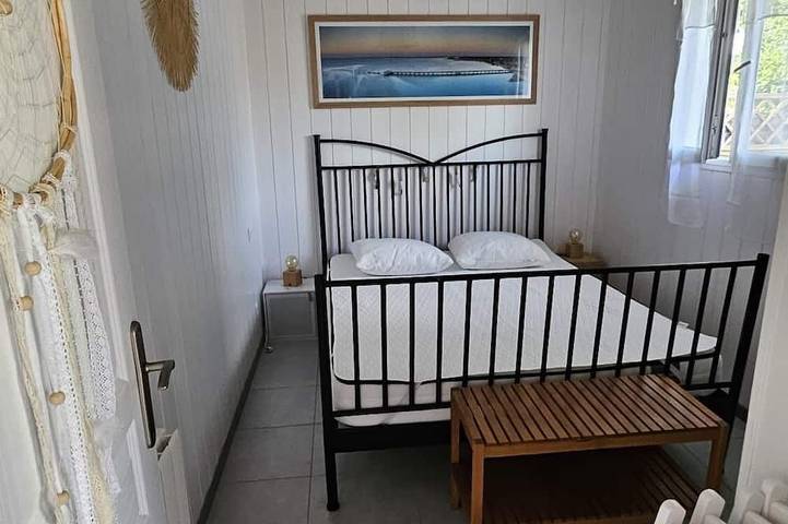 Location de vacances pour 5 personnes, avec jardin et jacuzzi dans Cassy - 2