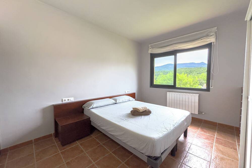Modern Town House in Maçanet in Maçanet de Cabrenys, Upper Empordà