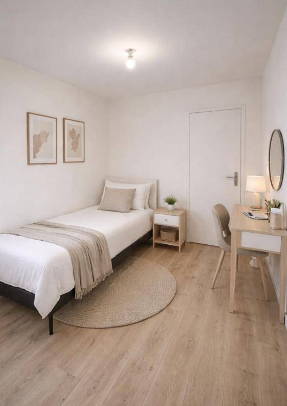 Gîte pour 4 personnes, avec jardin à Cesson