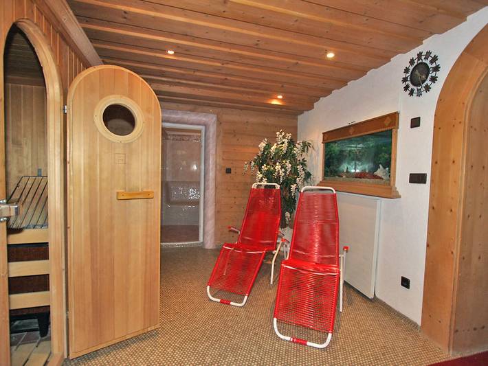 Ferienwohnung für 5 Personen, mit Terrasse und Ausblick sowie Sauna und Garten in Innsbruck und Umgebung - 2