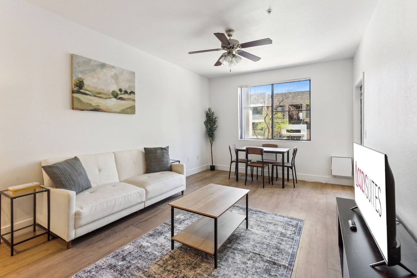 Ganze Wohnung, Cozysuites Glendale - Westgate with pool 12 in Glendale, Maricopa County