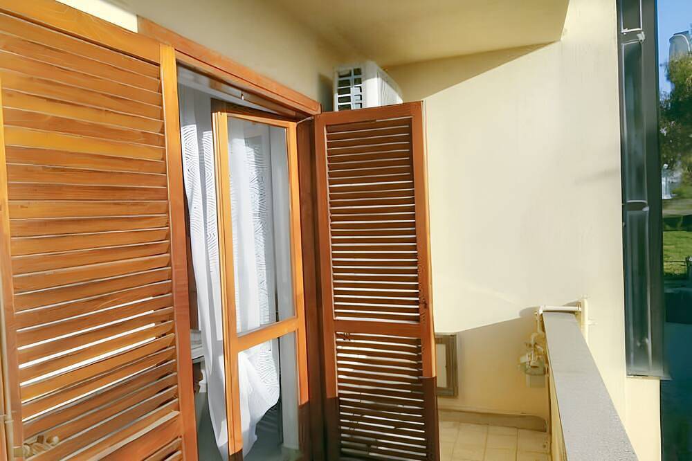 Entire apartment, Homerez - Apartment in Vibo Valentia in Vibo Valentia, Vibo Valentia Province