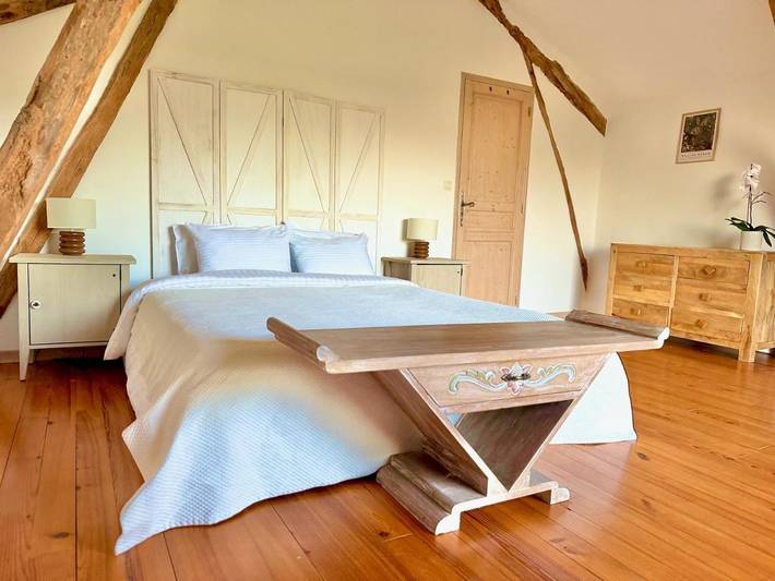 Location de vacances pour 4 personnes, avec Terrasse et Jardin ainsi que Piscine et Vue à Vindrac-Alayrac - 3