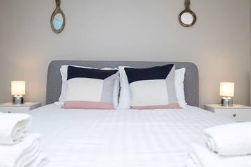 Glamping for 3 People in Brighton, Sussex, Photo 1