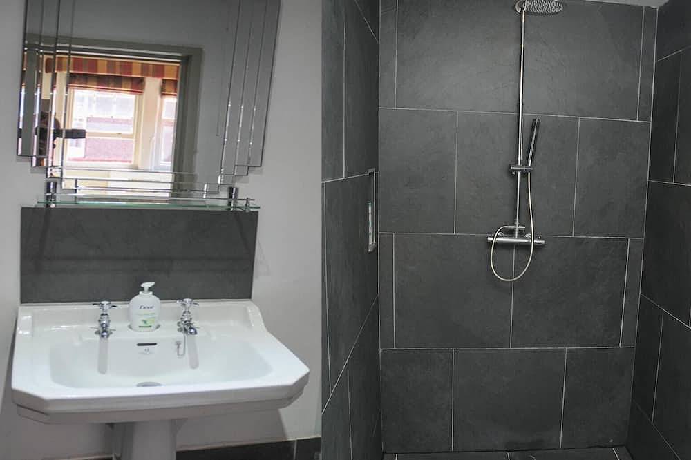 Entire apartment, Saffrons Apartment, Eastbourne in Eastbourne, East Sussex