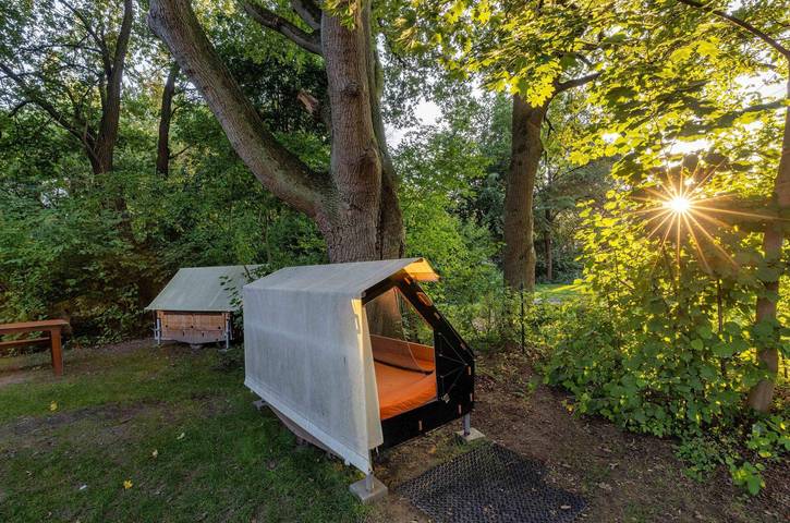 Apartamento vacacional entero, Mupfel – silla de playa para dormir, cama exterior sencilla para 2 personas in Uelzen, Distrito de Uelzen