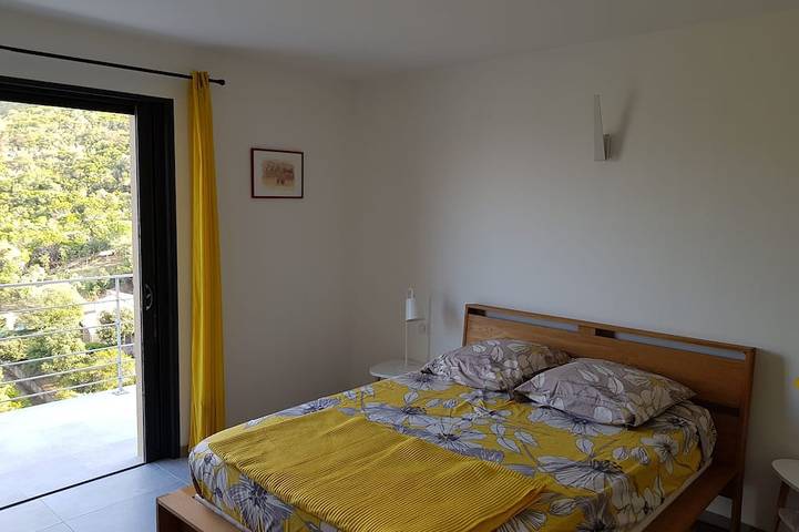 Exceptional Villa with Ocean Views in Campomoro, Sleeps 6, Near the Beach in Campomoro, Belvédère-Campomoro
