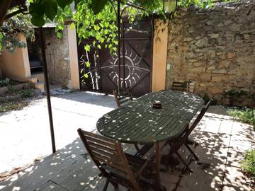 Gîte voor 6 Personen in Olonzac, Hérault, Afbeelding 4