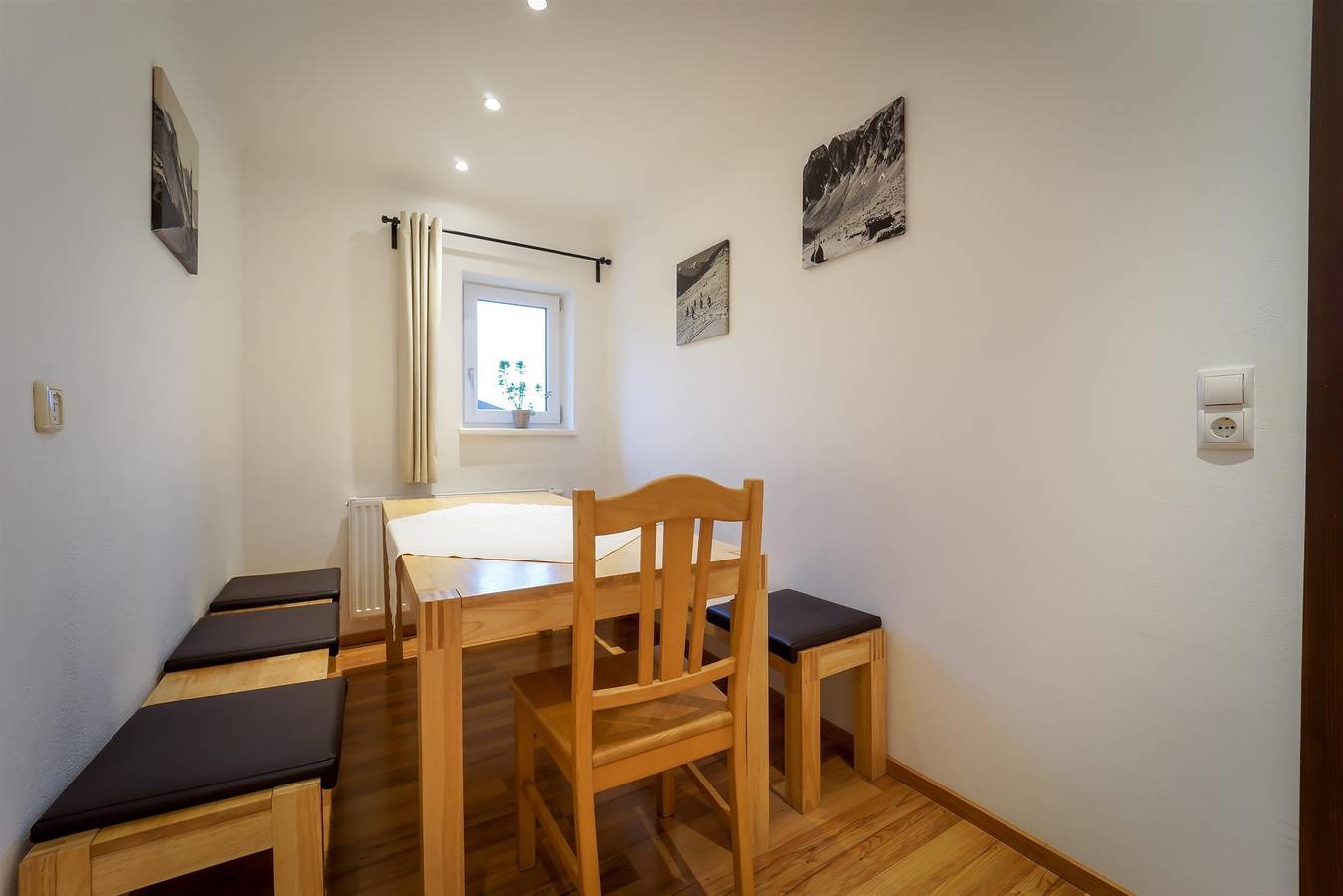 Geheel vakantieappartement, Appartement, douche, Wc, 2 slaapkamers in Hintertuxer Gletscher, Hintertux