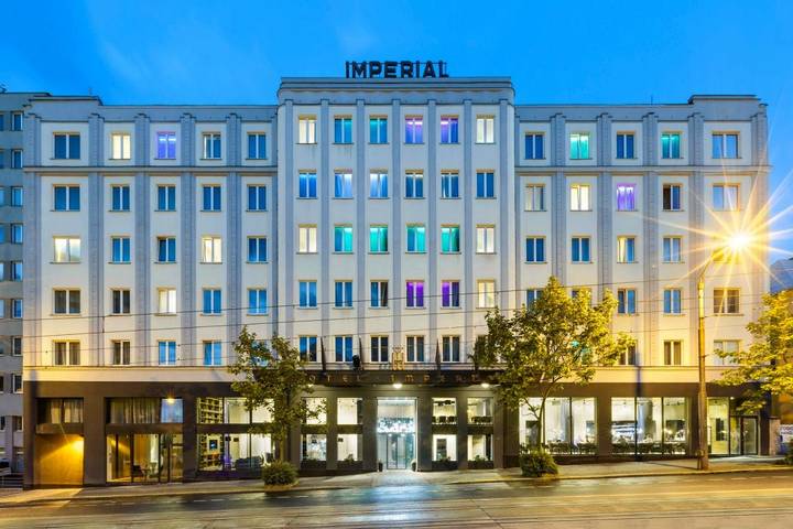 Hotel dla 3 osób, z jacuzzi w Liberec