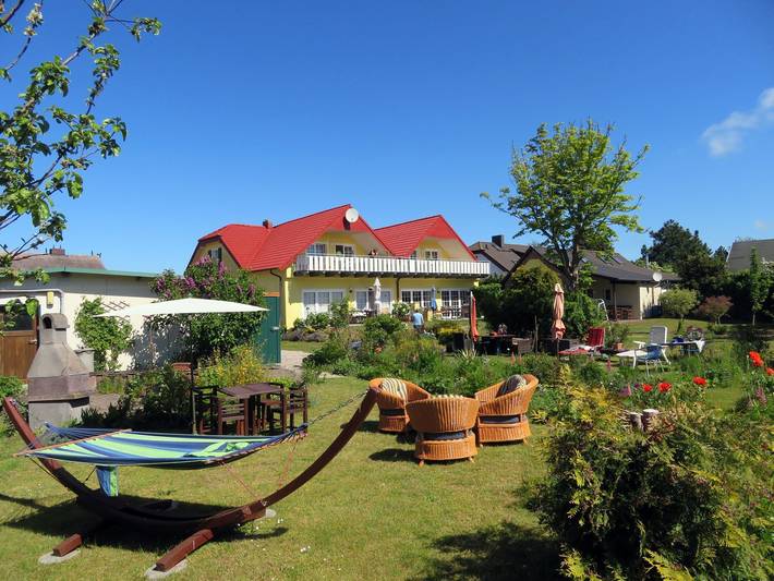 Ferienwohnung für 4 Personen, mit Garten und Ausblick
