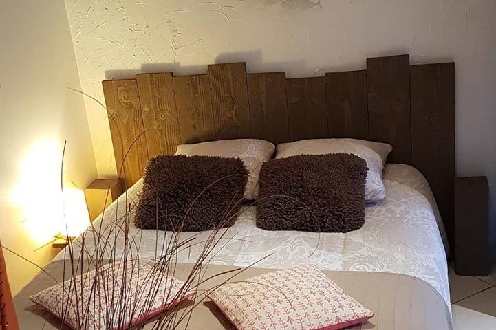 Gîte pour 2 personnes, avec terrasse à Solliès-Toucas - 4