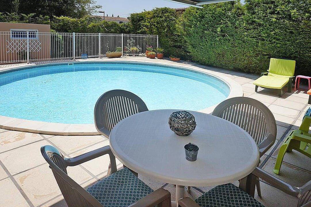 Location gîte en Provence. piscine privée, calme, climatisation in Mouriès, Région d'Arles