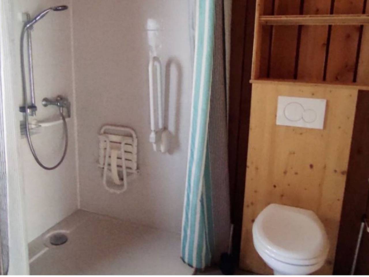 Accessible Chalet - 4 pers - Terrace in Challes-les-Eaux, Chambéry region