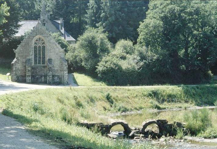 Location de vacances pour 5 personnes, avec jardin ainsi que vue sur le lac et vue, animaux acceptés à Rostrenen - 3