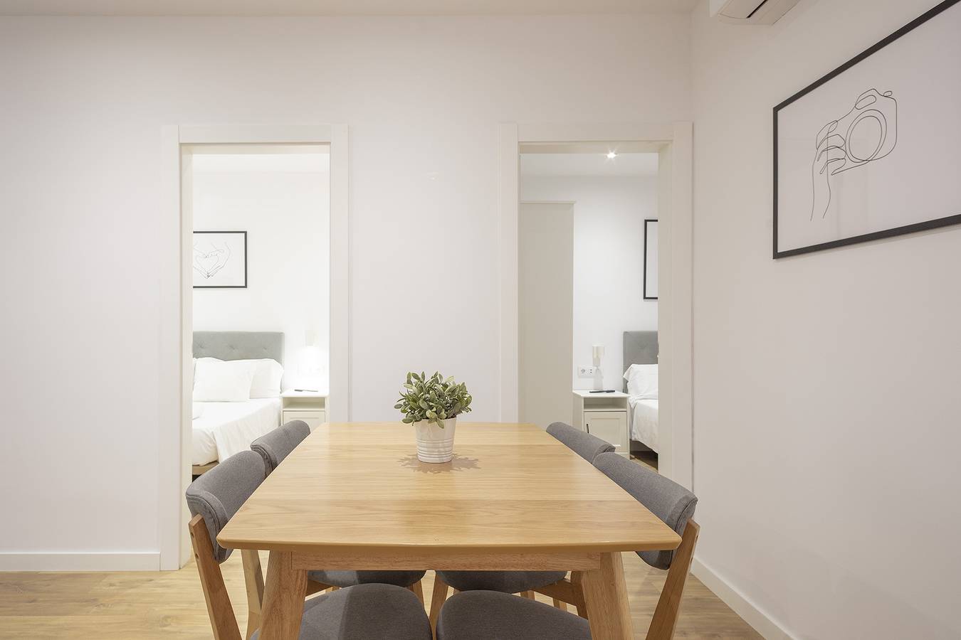 Entire apartment, Ref. 397155 in Barcelona Centre, Barcelona
