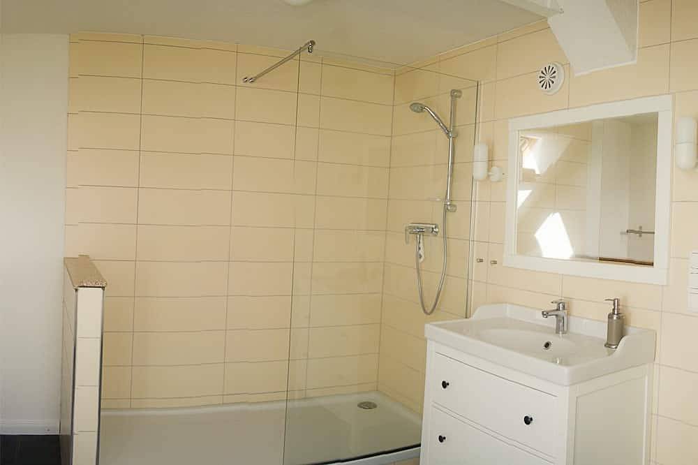 Ganze Wohnung, Urlaub auf dem Gutshof- kleine gemütliche Ferienwohnung in Ostseenähe in Waabs, Rendsburg-Eckernförde