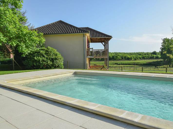 Maison de vacances pour 6 personnes, avec piscine et jardin, animaux acceptés