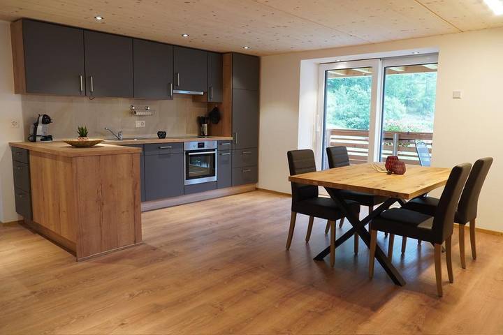 Gîte pour 4 personnes, avec terrasse et vue à Saas-Grund - 4