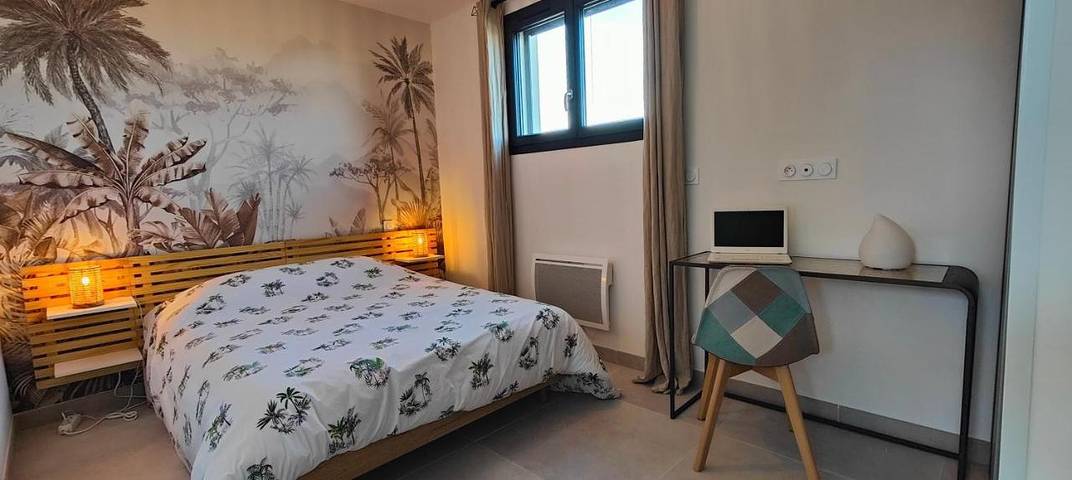 Gîte pour 2 personnes, avec jardin ainsi que vue et terrasse à Cazouls-lès-Béziers - 3