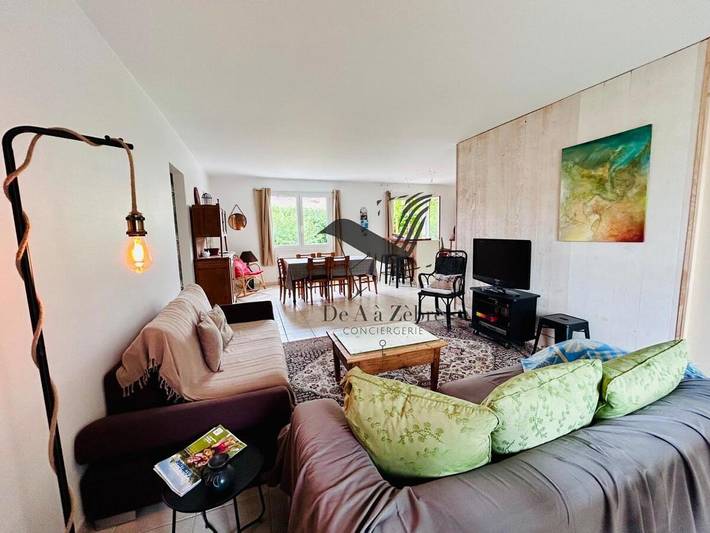 Maison d’hôte pour 10 personnes, avec Terrasse à Échillais
