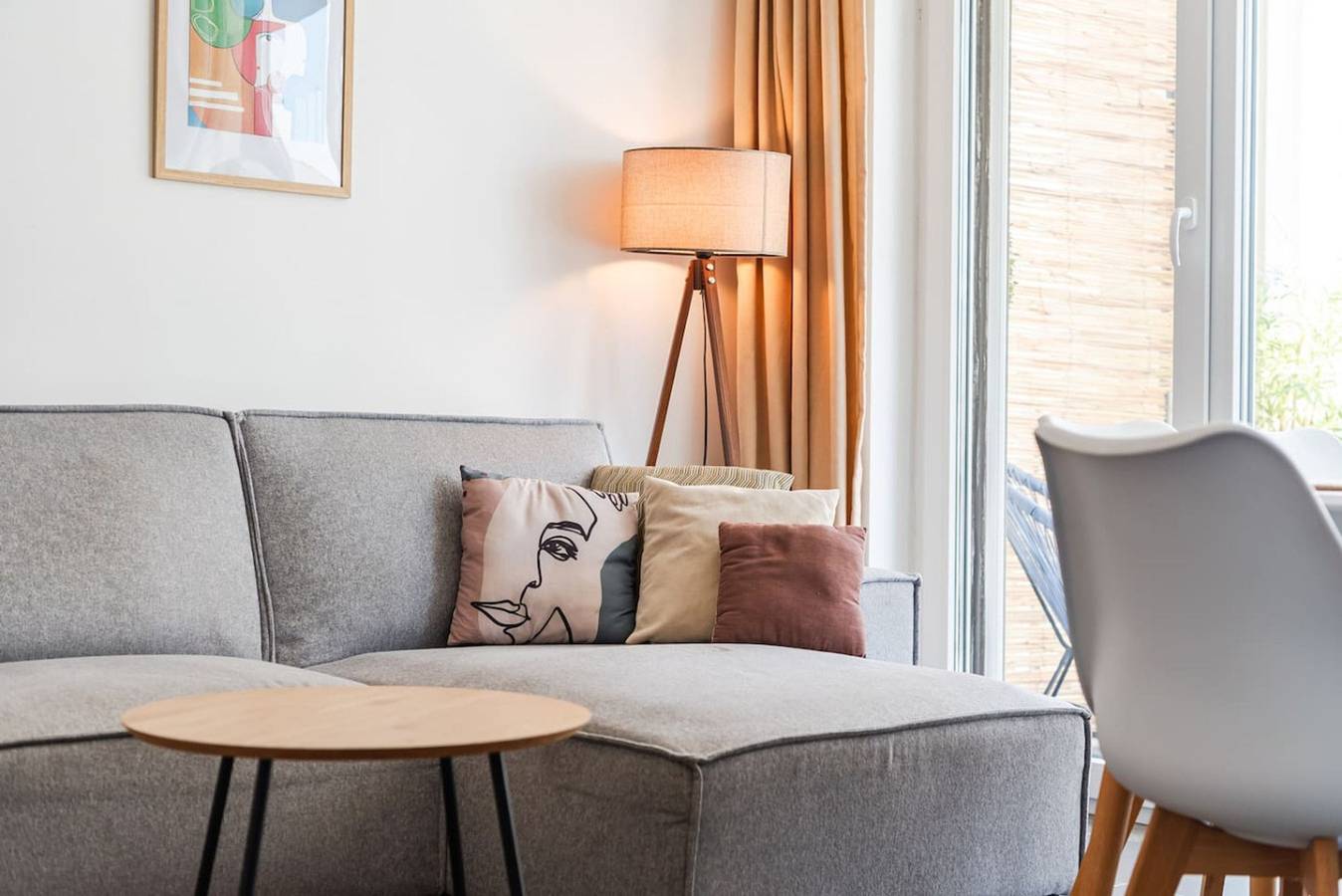 Ganze Wohnung, Ferienwohnung für 5 Personen mit Pool in Shënkoll, Lezhë