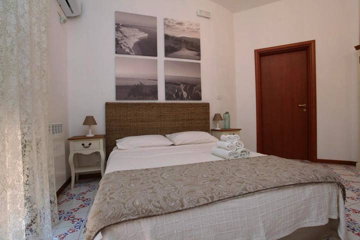 Location de vacances pour 4 personnes, avec jardin et vue à San Leone - 3