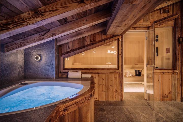 Chalet pour 6 personnes, avec balcon et sauna à Val-d'Isère - 2