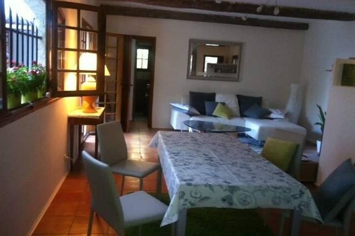 Location de vacances pour 4 personnes, avec terrasse et jardin, animaux acceptés à Berre-les-Alpes - 4