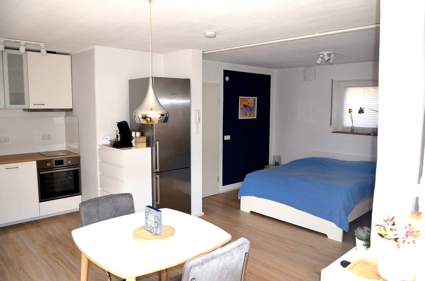 Ganze Wohnung, Ferienwohnung Zaunkönig mit 35m², Wohn-/Schlafzimmer, max. 2 Personen in Beuren, Albsteig Etappe 9