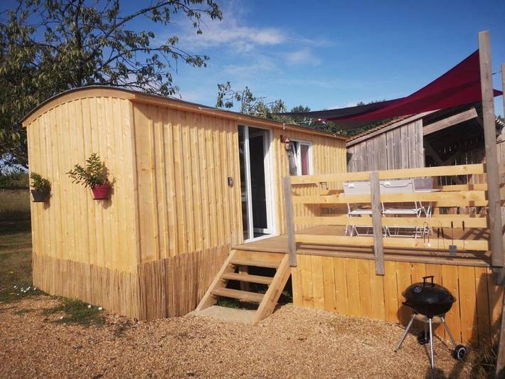 Camping pour 6 personnes, avec jardin dans la Sarthe - 4