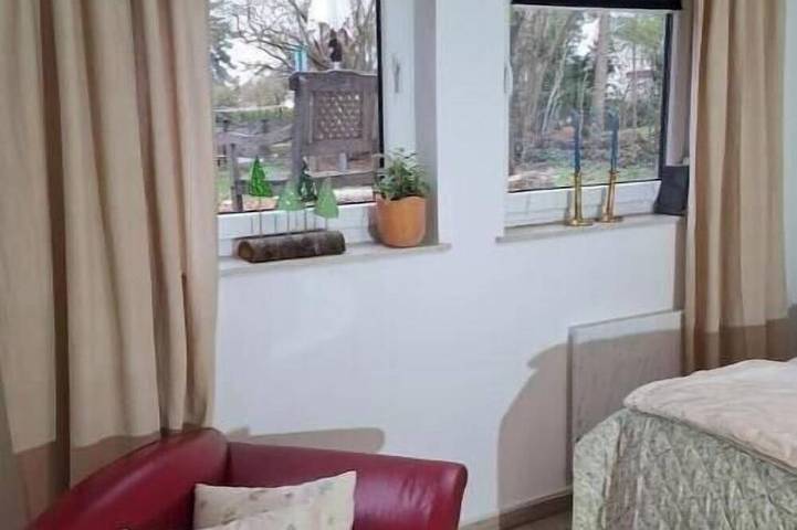 Ganze Wohnung, Apartment am Schloßberg in Neusitz, Romantische Straße