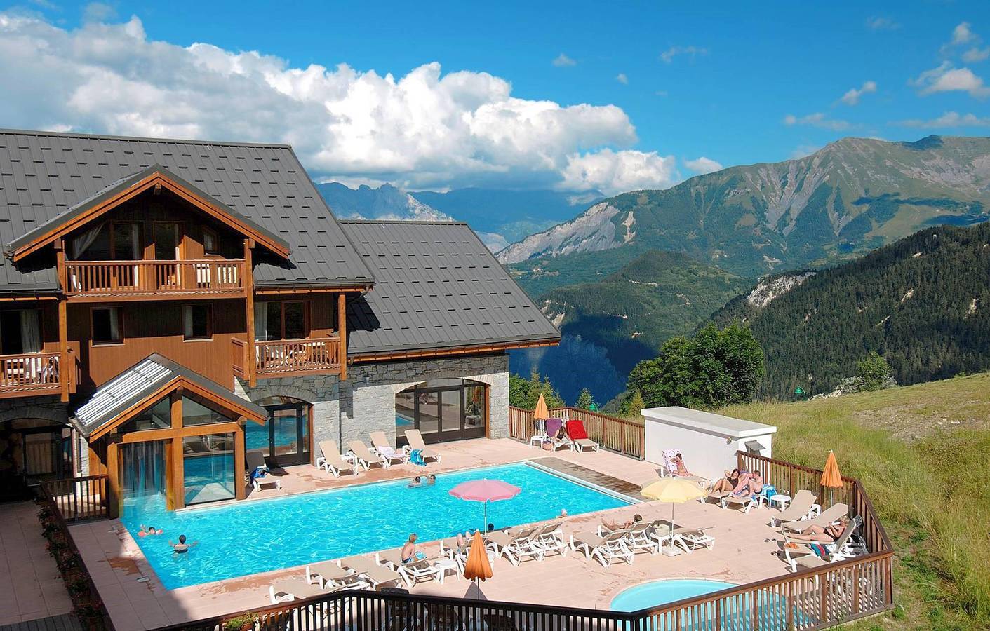 Entire apartment, Résidence les Alpages du Corbier - 3 room apartment 6 people in Le Corbier, Villarembert