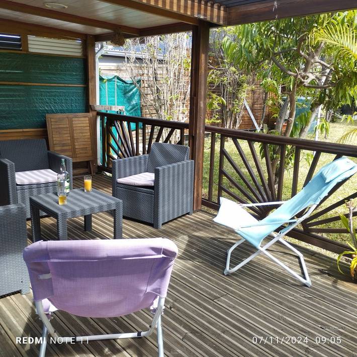 Location de vacances pour 2 personnes, avec jardin ainsi que terrasse et piscine sur l' Île de la Réunion - 3